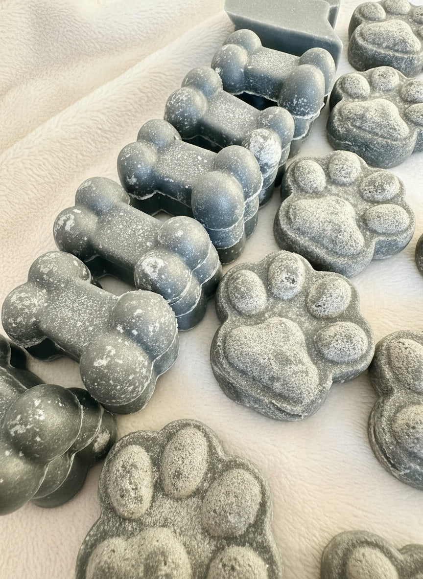 Nature’s Charcoal Blend Sugar Cookie “Paws & Bones” w/ Activated Charcoal Soap